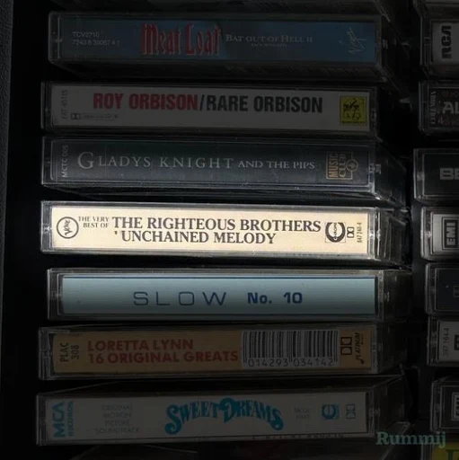The Very Best of The Righteous Brothers 'Unchained Melody' (Cassette)