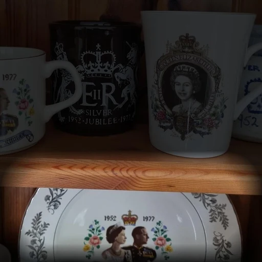 Commemorative Plate for 1952-1977