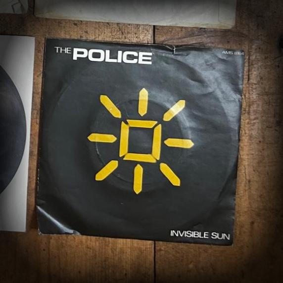 Invisible Sun alt 1