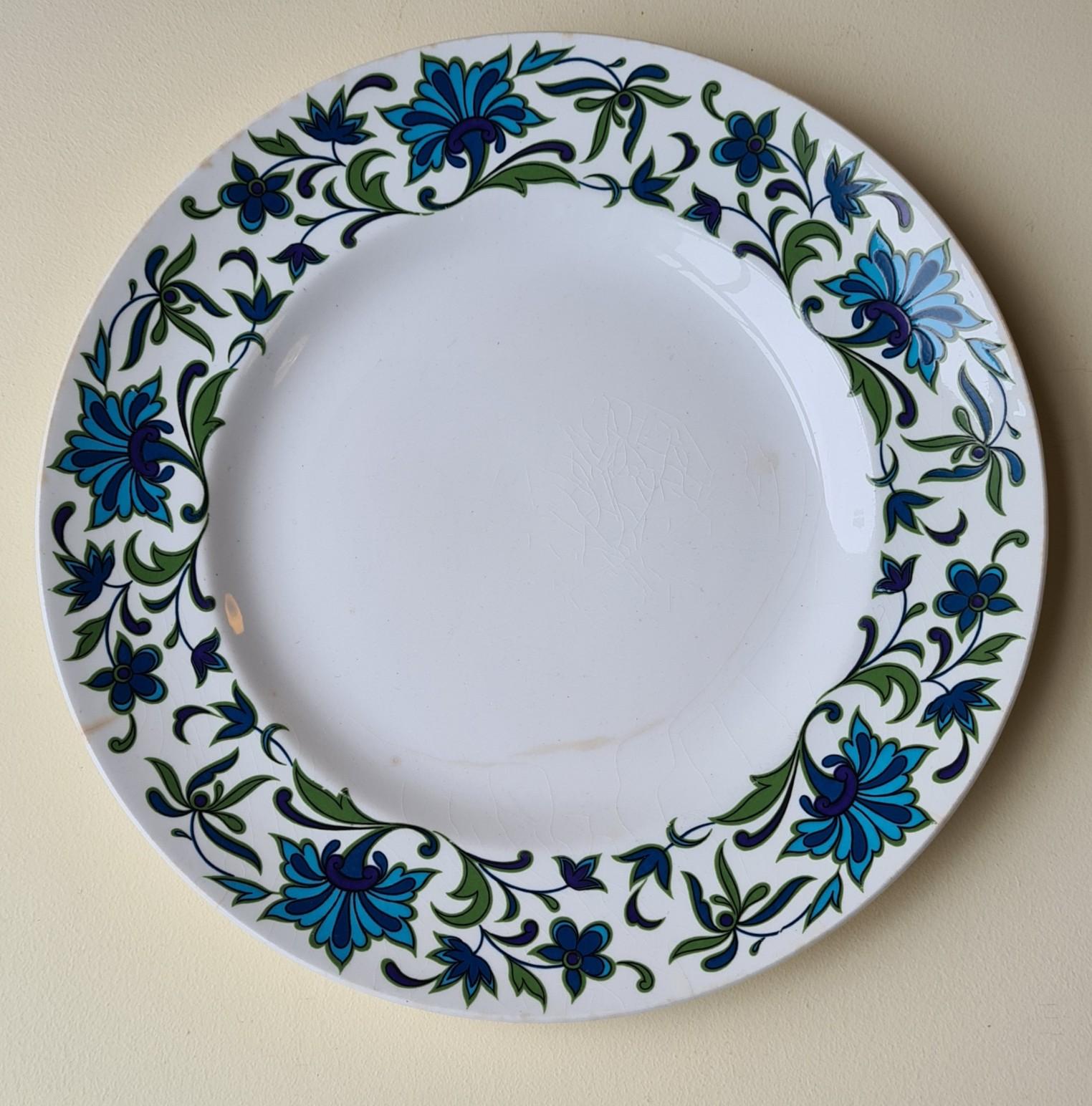 Floral Decorative Plate alt 2