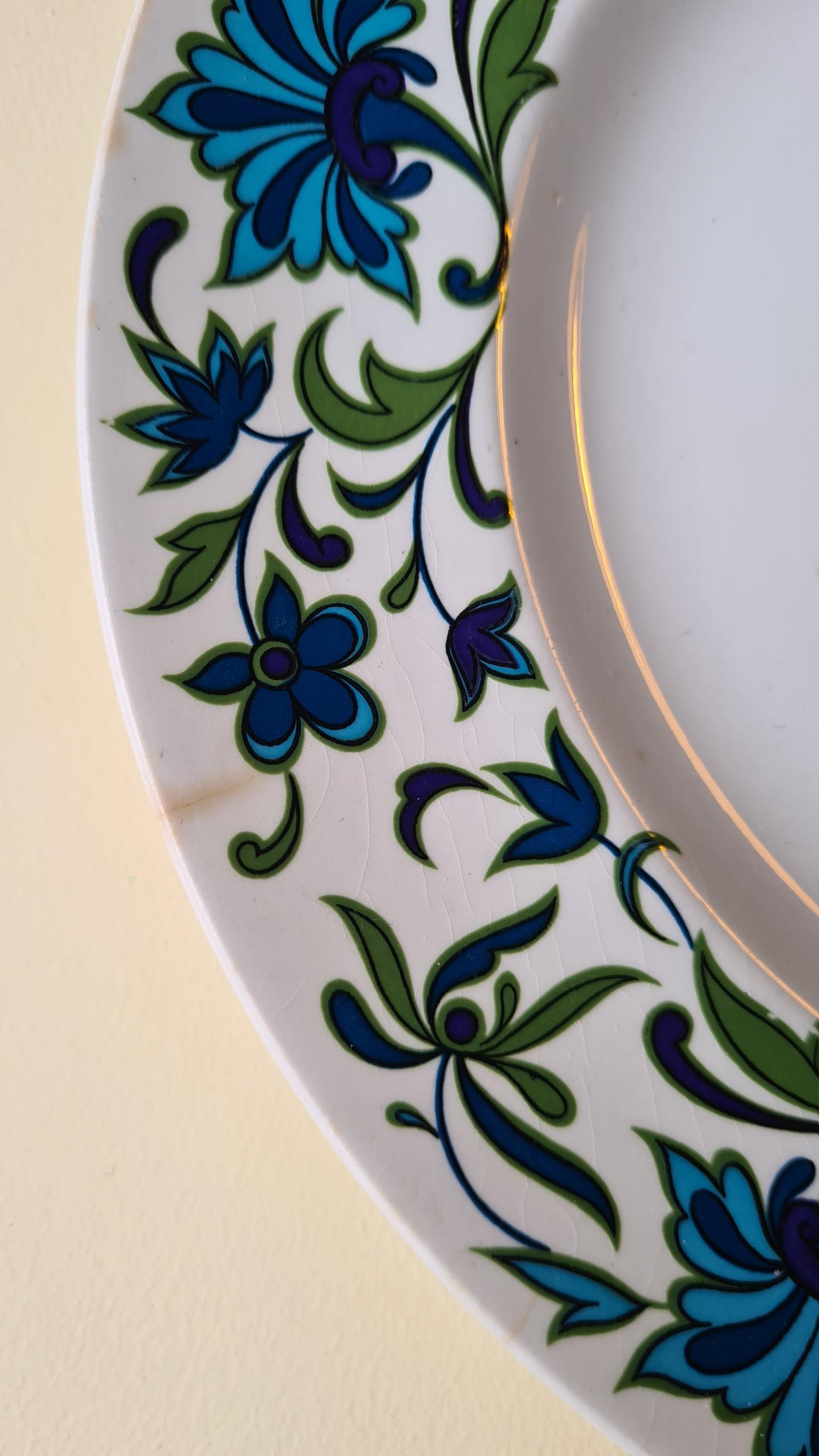 Floral Decorative Plate alt 4