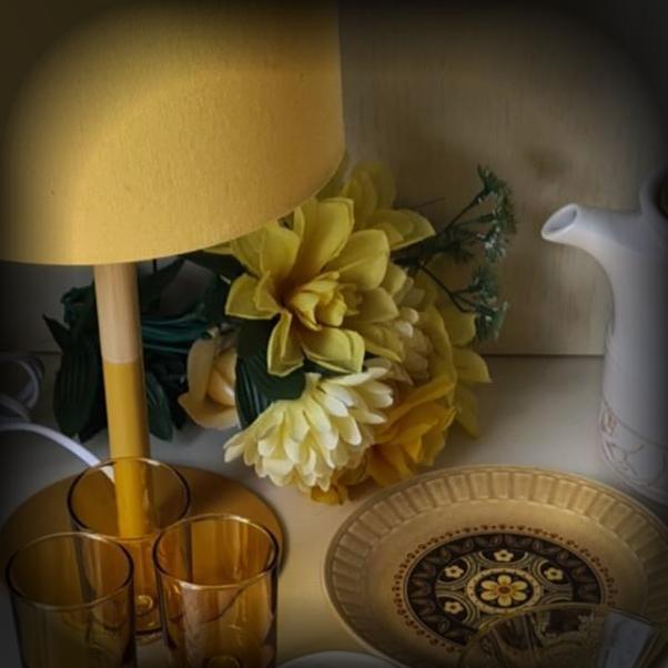 Fake Flowers alt 1