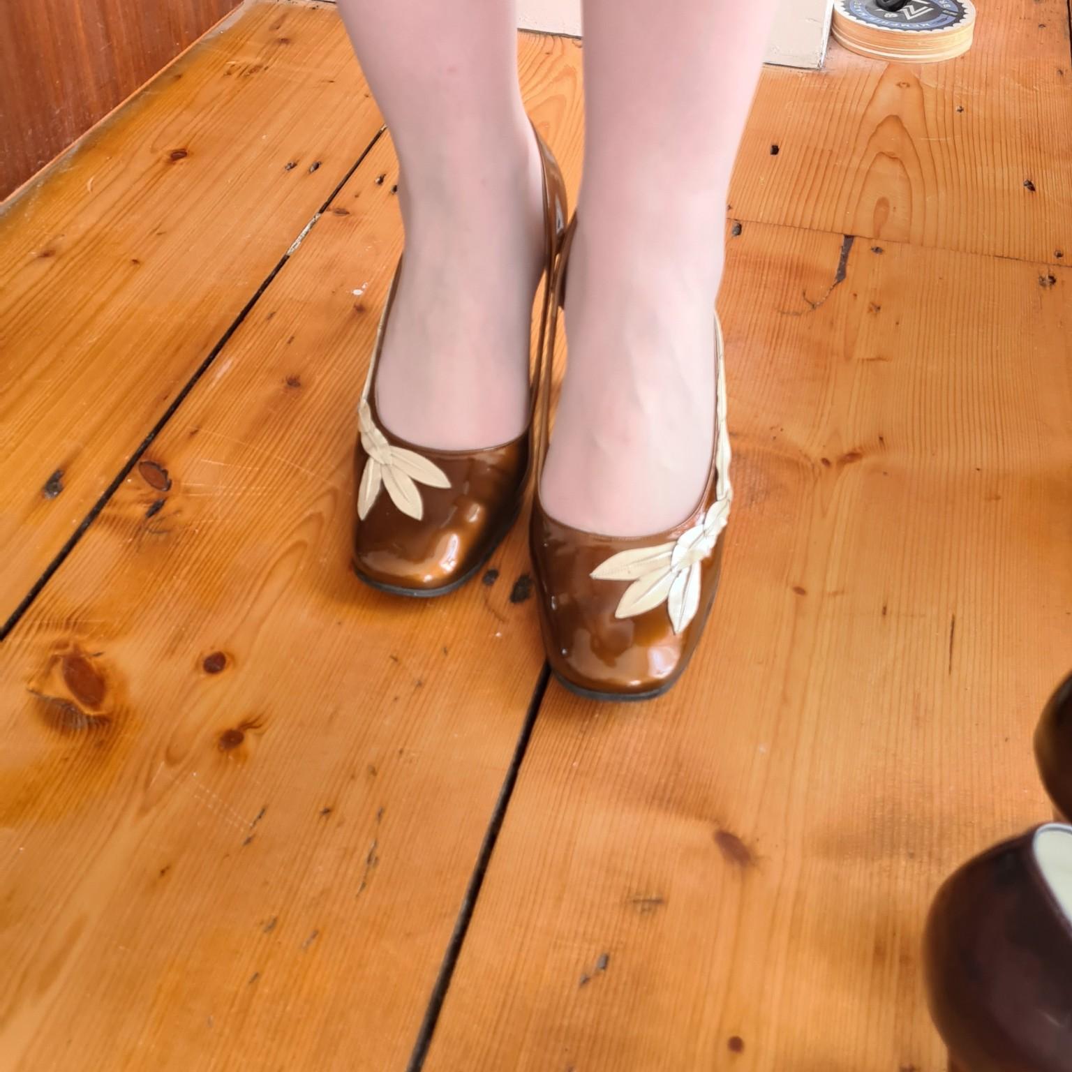 Vintage Patent Leather Shoes alt 4