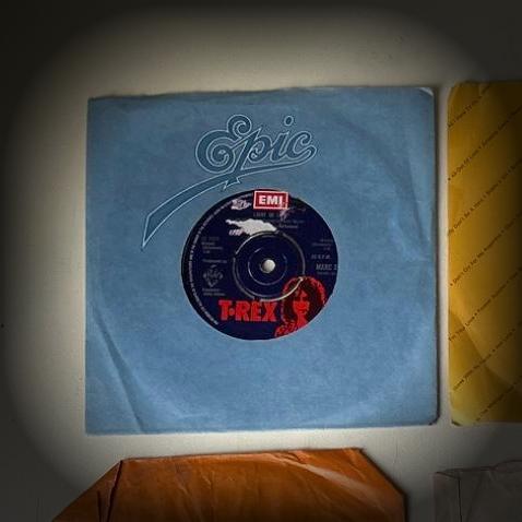 T-Rex - Ride a White Swan alt 1