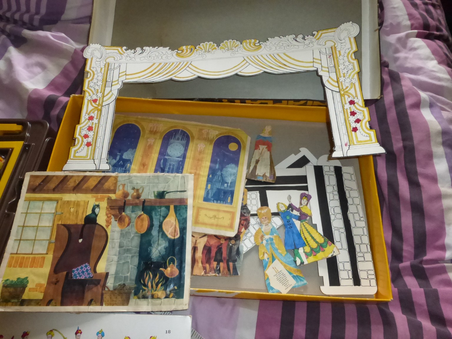Vintage Dollhouse Playset alt 5